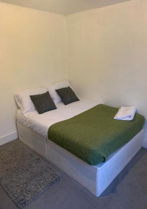 Balham, South London Spacious Guest House 3